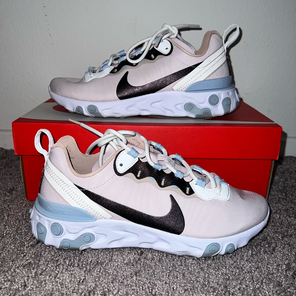 NIKE React Element 55 SE
